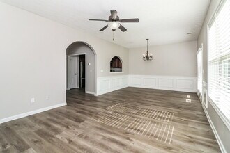 7087 Littlebrook Way in Douglasville, GA - Foto de edificio - Building Photo