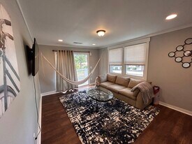 230 Broadview Dr in Spartanburg, SC - Building Photo