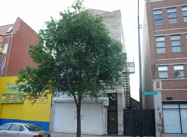 831 S Western Ave