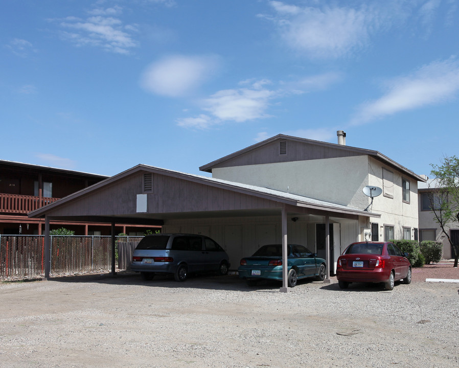 325-339 E Mohave Rd in Tucson, AZ - Foto de edificio