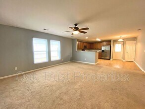 410 Vinicio Dr in Goose Creek, SC - Building Photo - Building Photo