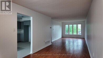 74 David St in Brampton, ON - Building Photo - Building Photo