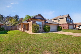 18137 Canal Jct Dr in Gulfport, MS - Building Photo - Building Photo