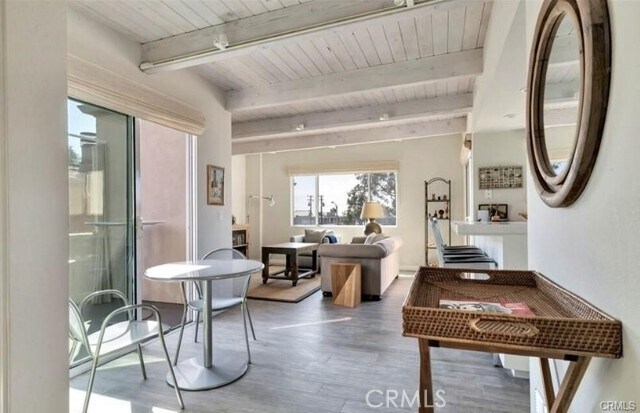 353 Cedar Way-Unit -C in Laguna Beach, CA - Building Photo - Building Photo