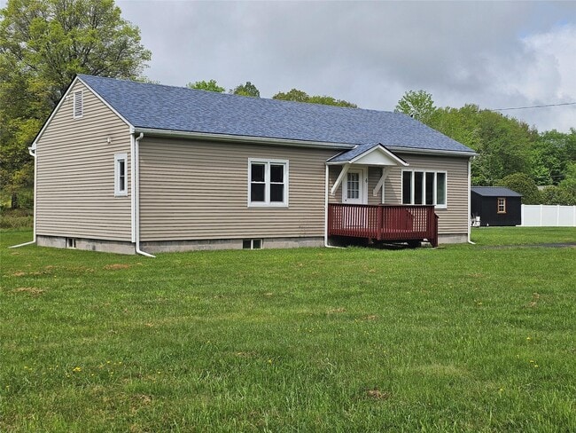 property at 6 Miller Rd