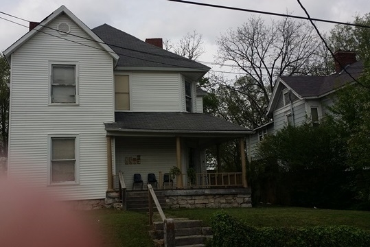 1151 Kentucky St in Bowling Green, KY - Building Photo