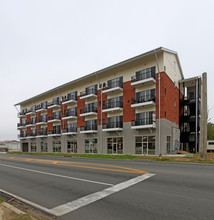 The Lofts on Gaines in Tallahassee, FL - Building Photo - Building Photo