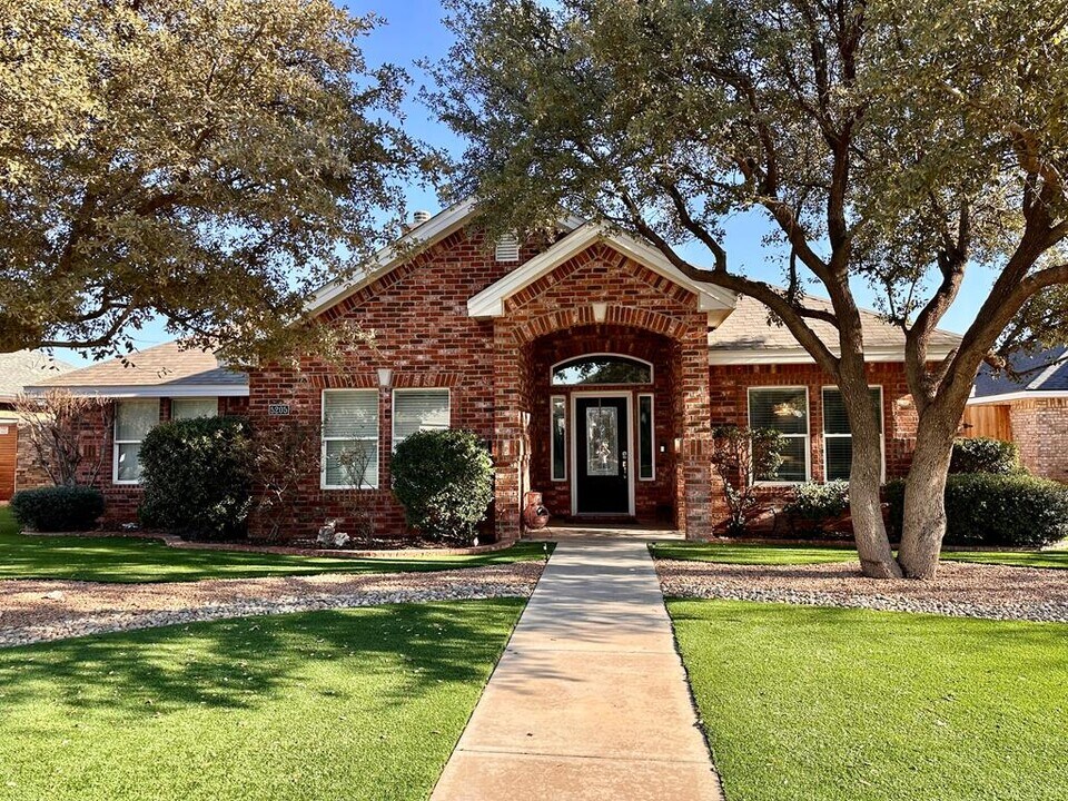 5205 Greathouse Ave in Midland, TX - Building Photo