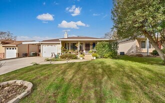 4205 Lyle St in Sacramento, CA - Building Photo