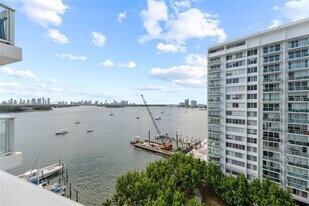 910 West Ave, Unit 1419 in Miami Beach, FL - Building Photo