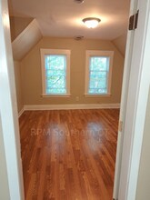 99 Bassett St-Unit -3rd Floor in New Haven, CT - Building Photo - Building Photo