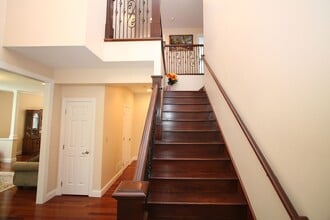 120 Meadowview Dr in State College, PA - Building Photo - Building Photo