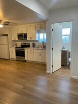 11921 Hayford St, Unit Back Unit in Norwalk, CA - Building Photo