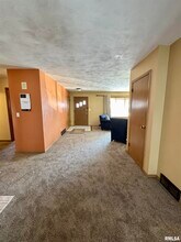 2116 32nd St in Rock Island, IL - Building Photo - Building Photo