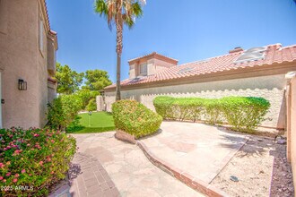6832 W Morrow Dr in Glendale, AZ - Building Photo - Building Photo