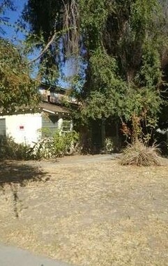 5118 Laurel Canyon Blvd in Valley Village, CA - Building Photo