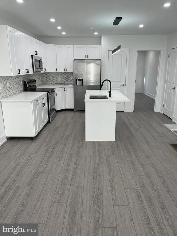 2672 Salmon St in Philadelphia, PA - Building Photo - Building Photo