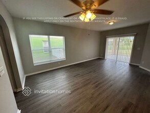 10504 Lakeside Vista Dr in Riverview, FL - Building Photo - Building Photo