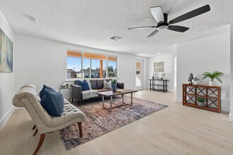 12734 2nd Isle in Hudson, FL - Building Photo - Building Photo