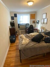 60 Brattle St, Unit 405 in Cambridge, MA - Building Photo - Building Photo