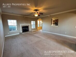 4820 W Soapstone Dr in Fayetteville, AR - Building Photo - Building Photo