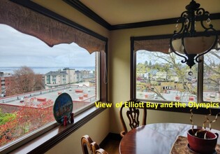 Top O The Steps in Seattle, WA - Building Photo - Interior Photo