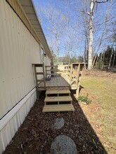 210 Markley Dr in Flat Rock, NC - Building Photo - Building Photo