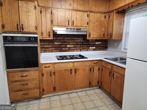 5342 Orly Terrace in Atlanta, GA - Building Photo - Building Photo