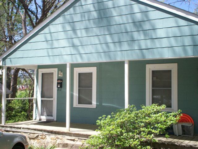 400 1/2 McCauley St in Chapel Hill, NC - Building Photo