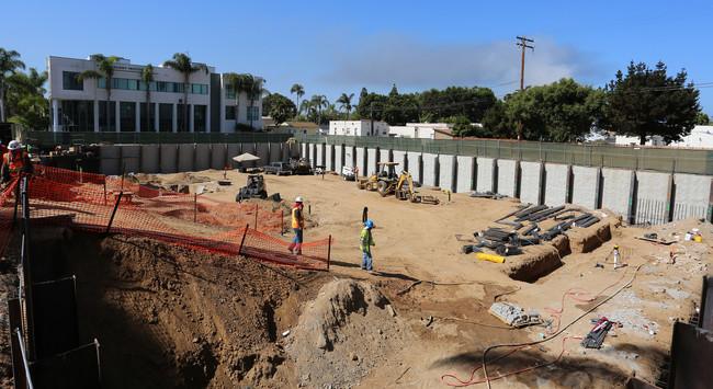 Lofts on Landis in Chula Vista, CA - Building Photo - Building Photo