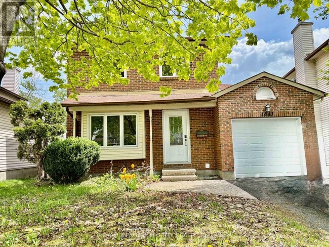 property at 1843 Prestwick Dr