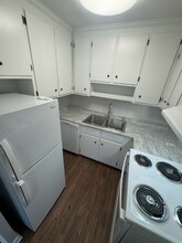 1252 Gatewood Rd-Unit -8 in Newport News, VA - Building Photo - Building Photo