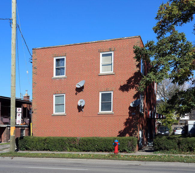 1379 Barton St E in Hamilton, ON - Building Photo - Building Photo