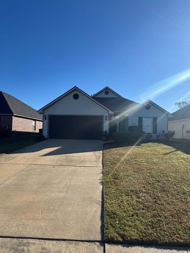 317 Gaston Ln in Bossier City, LA - Building Photo - Building Photo