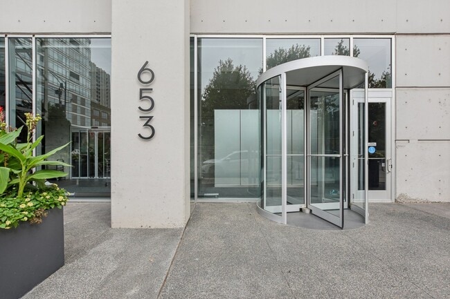 653 N Kingsbury St in Chicago, IL - Building Photo - Building Photo