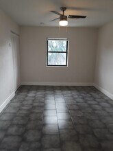 1400 W 28th St-Unit -2 in Riviera Beach, FL - Building Photo - Building Photo