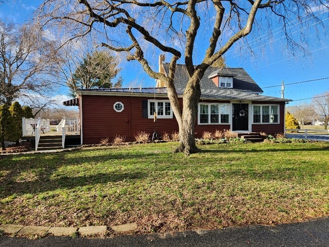 property at 279 Palatine Rd