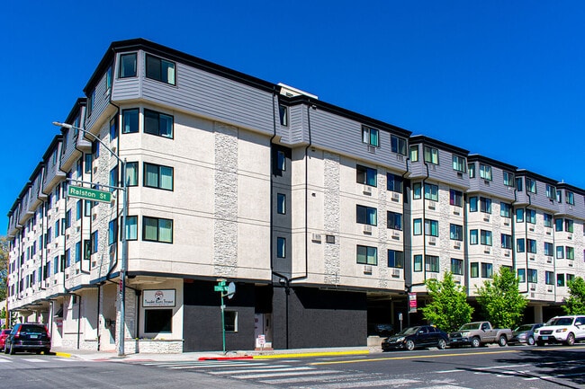 Truckee River Terrace in Reno, NV - Building Photo - Building Photo