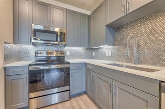 Ennova Highlands in Arlington, TX - Building Photo - Building Photo