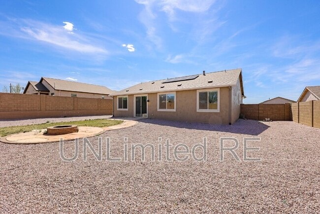 property at 371 Grafton Ct