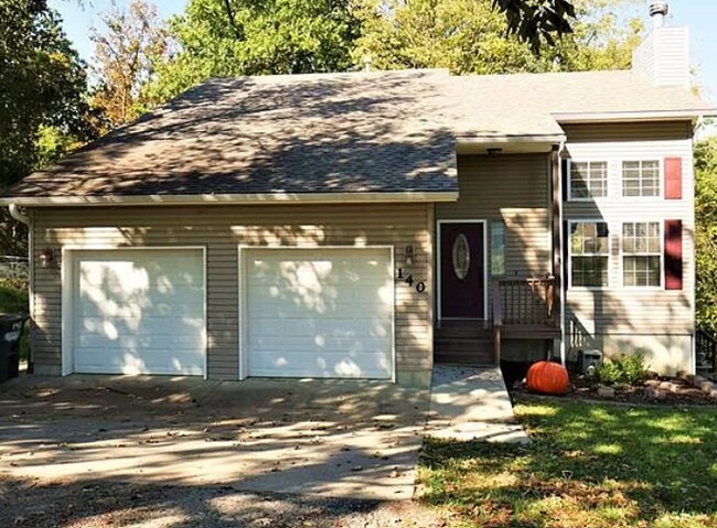 property at 140 SE 621 Rd