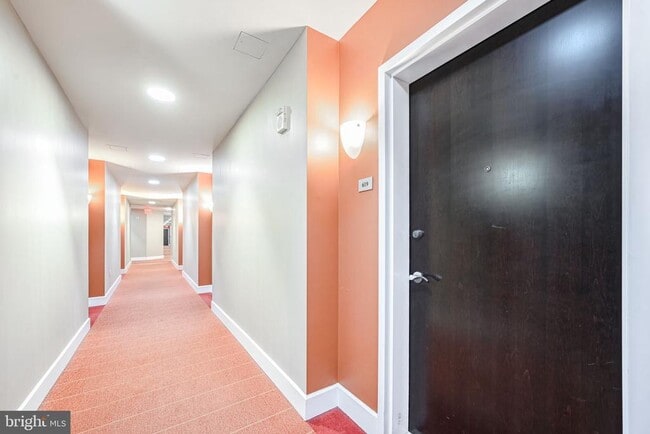 property at 444 W Broad St