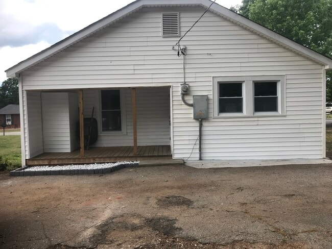 506 Pickens St in Chesnee, SC - Building Photo - Building Photo
