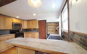 349 Harriman Heights Rd in Monroe, NY - Building Photo - Building Photo
