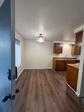 548 SE Centennial St in Bend, OR - Building Photo - Building Photo