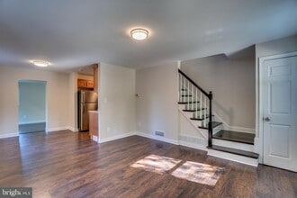 2212 Arlington Terrace in Alexandria, VA - Building Photo - Building Photo