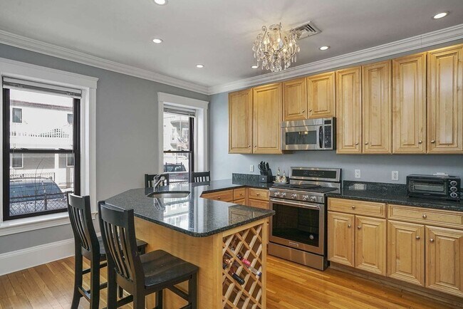 278 K St in Boston, MA - Building Photo - Building Photo