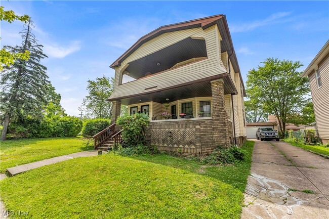 14614 Glendale Ave in Cleveland, OH - Building Photo - Building Photo
