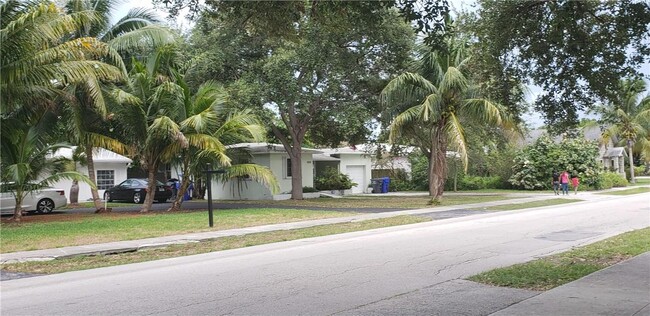 2631 Fillmore St-Unit -1 in Hollywood, FL - Building Photo - Building Photo