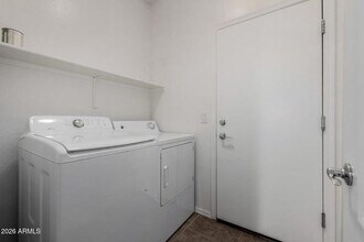 2854 S Peel Dr in Gilbert, AZ - Building Photo - Building Photo